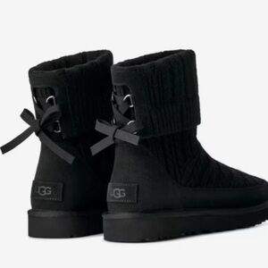 NWT UGG Classic Mini Cabelle Knit Bootie
